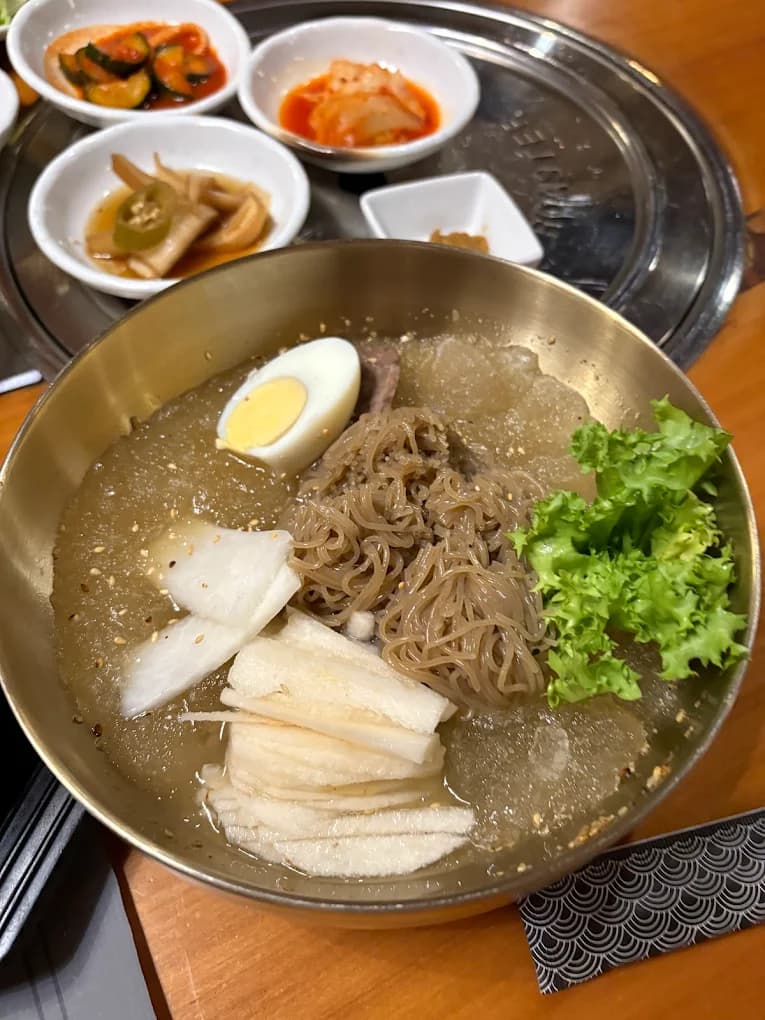 MUL NAENG MYEON · 물 냉면 - Image 1